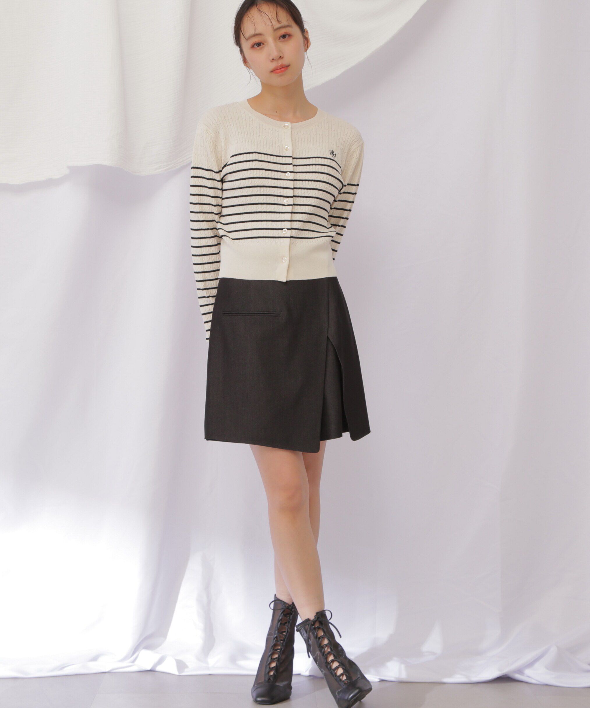  「トロピカルフラップショートパンツ」|その他|