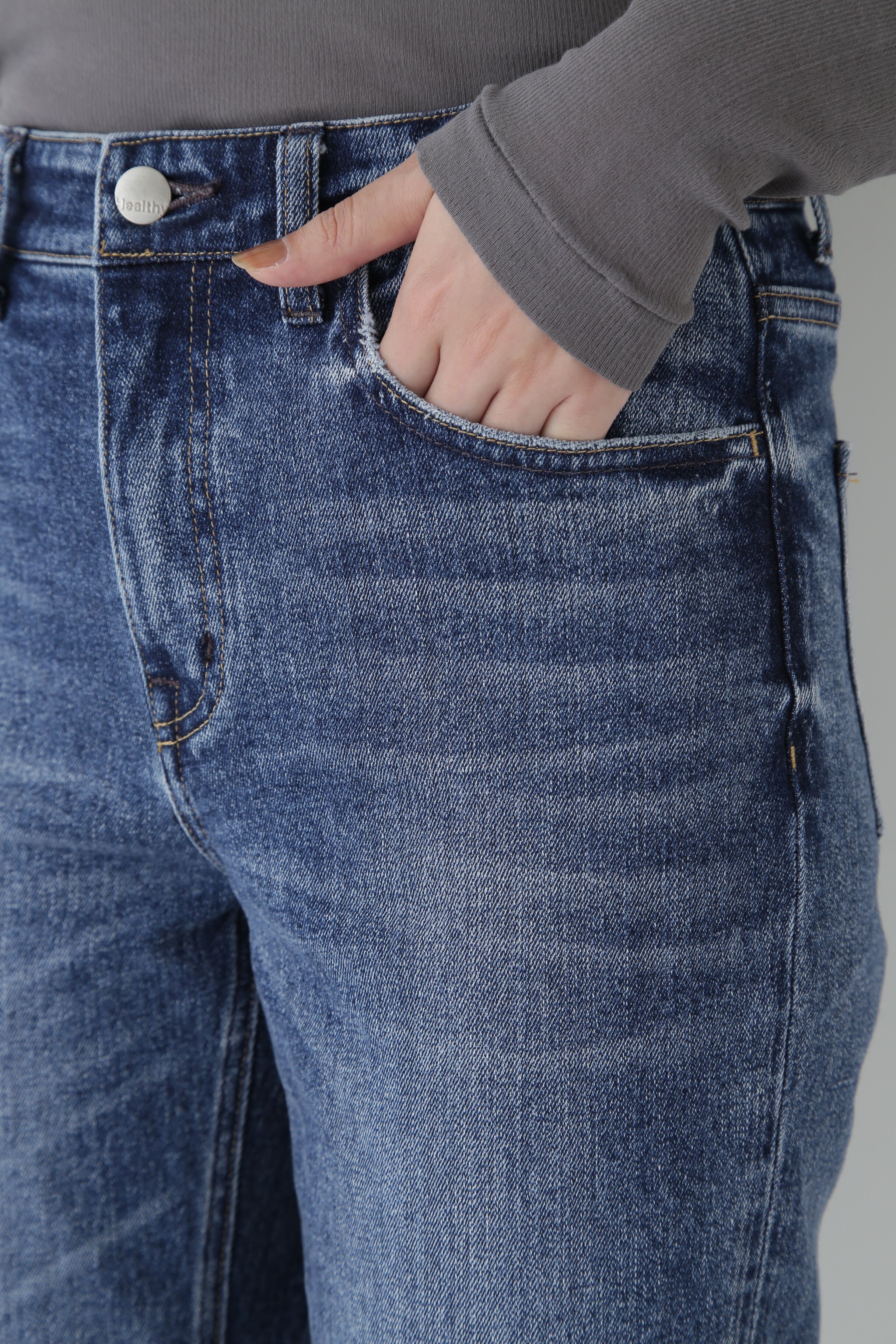  「ストレートデニム」|その他|