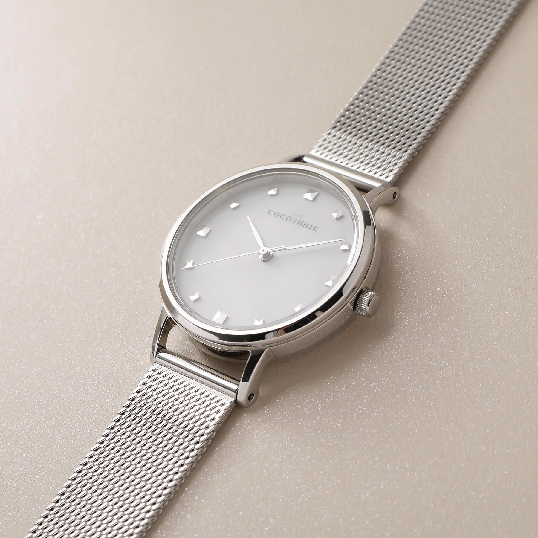 COCOSHNIK「SSラウンドメッシュベルト ウォッチ（白蝶貝）」|腕時計|