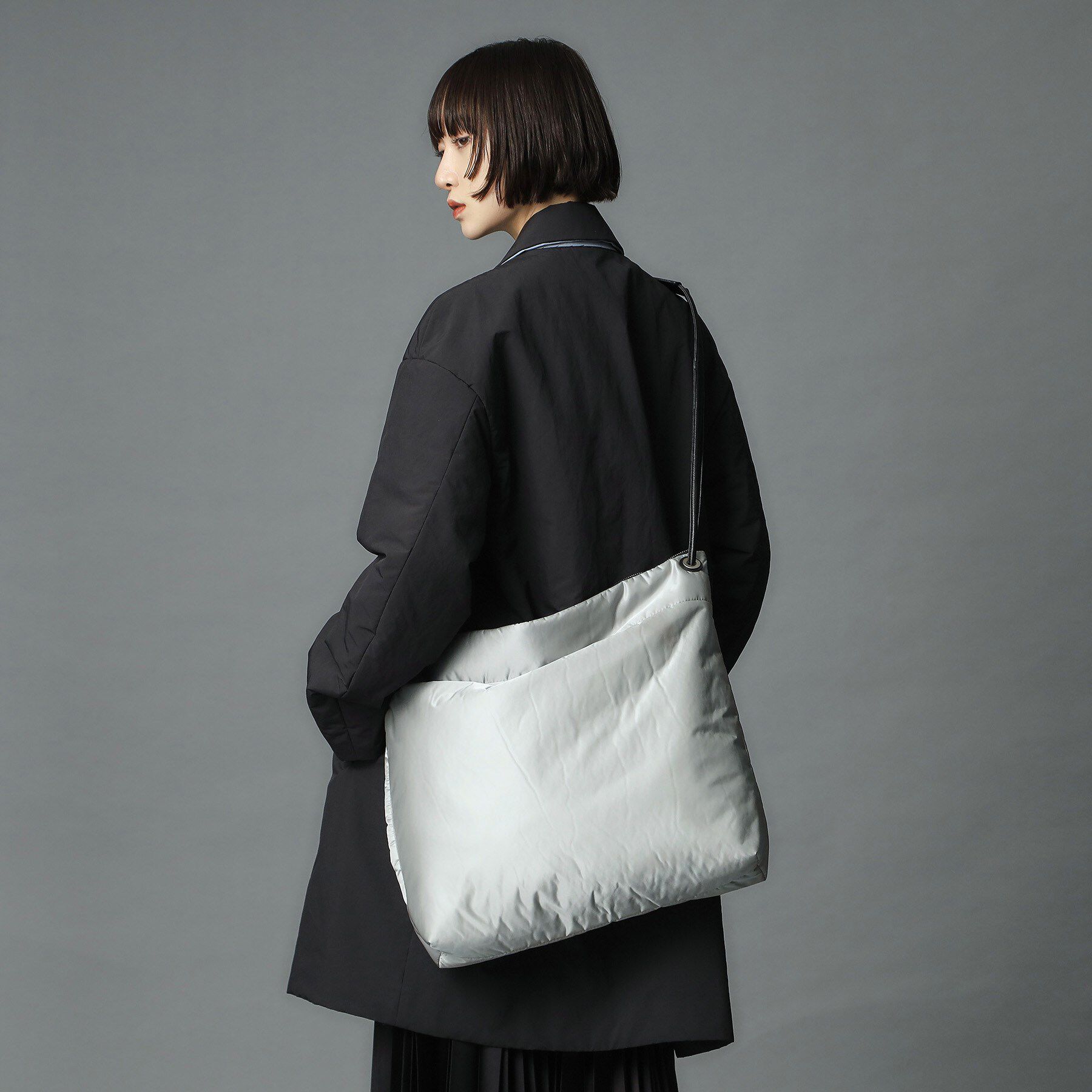 HIROKO HAYASHI「ENORME（エノルメ）ショルダーバッグ」|ショルダー・メッセンジャー|