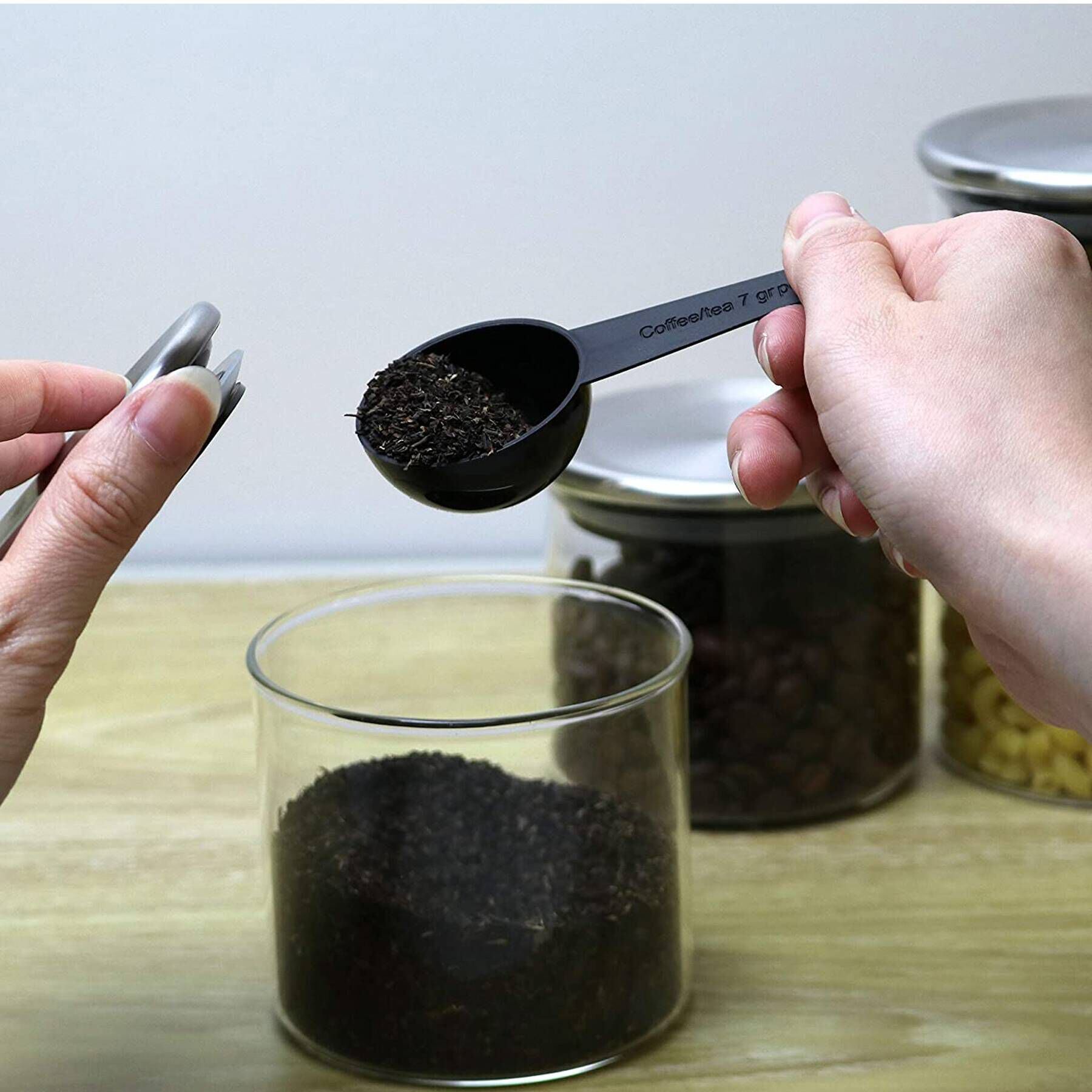 212 KITCHEN STORE「スタンダード ガラスキャニスター ステンレスリッド 600ml」|食器・キッチングッズ|