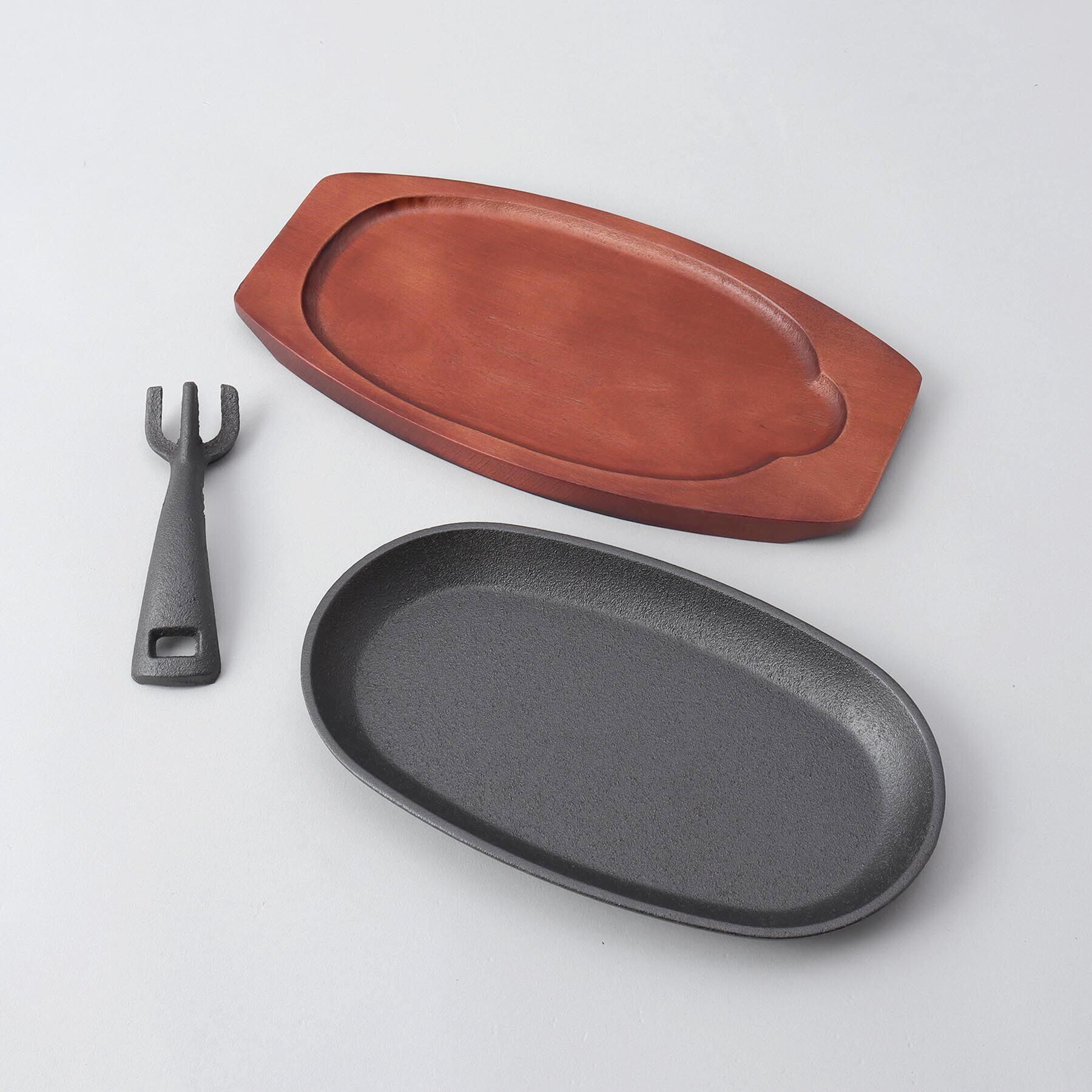 212 KITCHEN STORE「スプラウト 鉄鋳物製ステーキ皿 (小判型)」|食器・キッチングッズ|