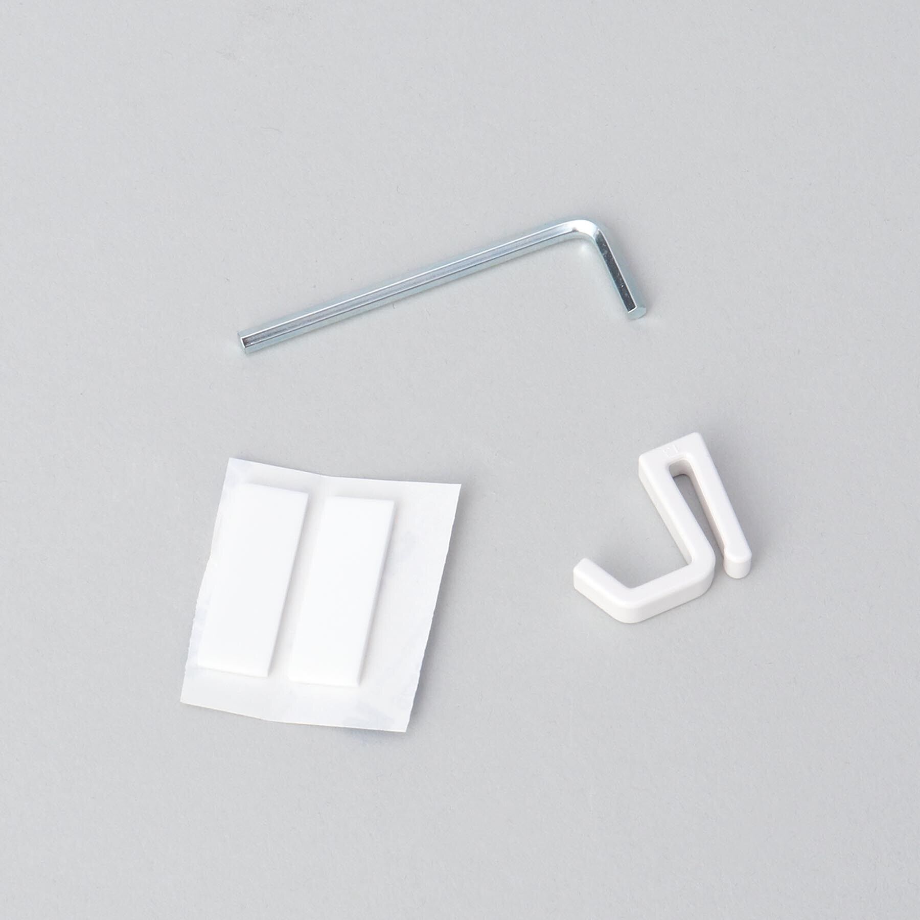 212 KITCHEN STORE「キッチンシンク下収納扉タオルハンガー WH 山崎実業 ＜tower タワー＞」|食器・キッチングッズ|