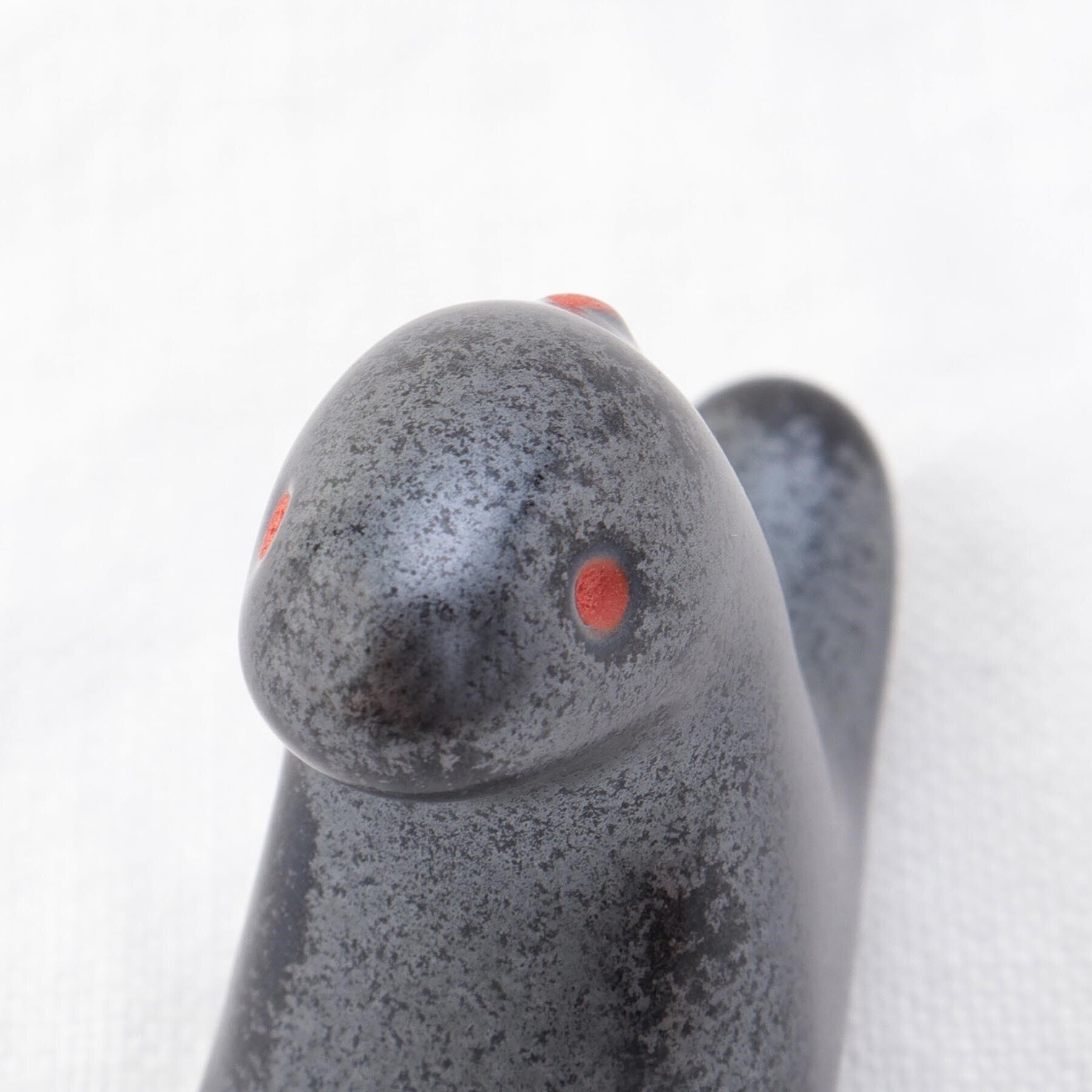 212 KITCHEN STORE「江戸っ子恐竜 黒&times;赤 ティラノザウルス 箸置」|食器・キッチングッズ|