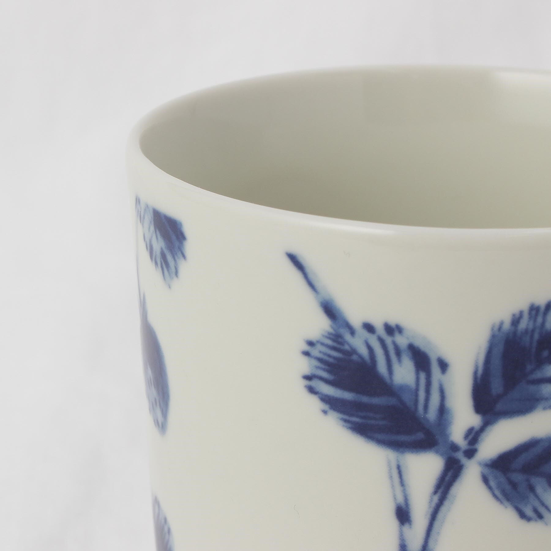 212 KITCHEN STORE「ボタニカル マグ ストロベリー」|グラス・マグカップ|