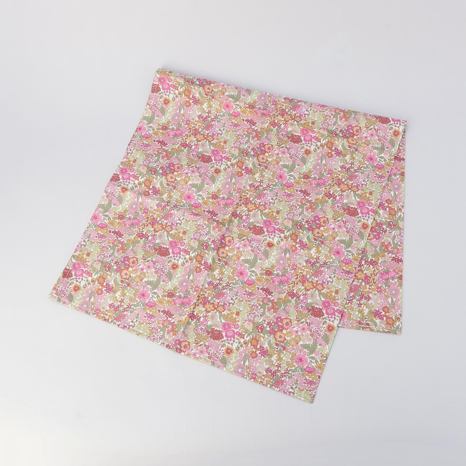 212 KITCHEN STORE「テーブルクロス マーガレットアニー PK ＜フローレットロンドン＞」|食器・キッチングッズ|