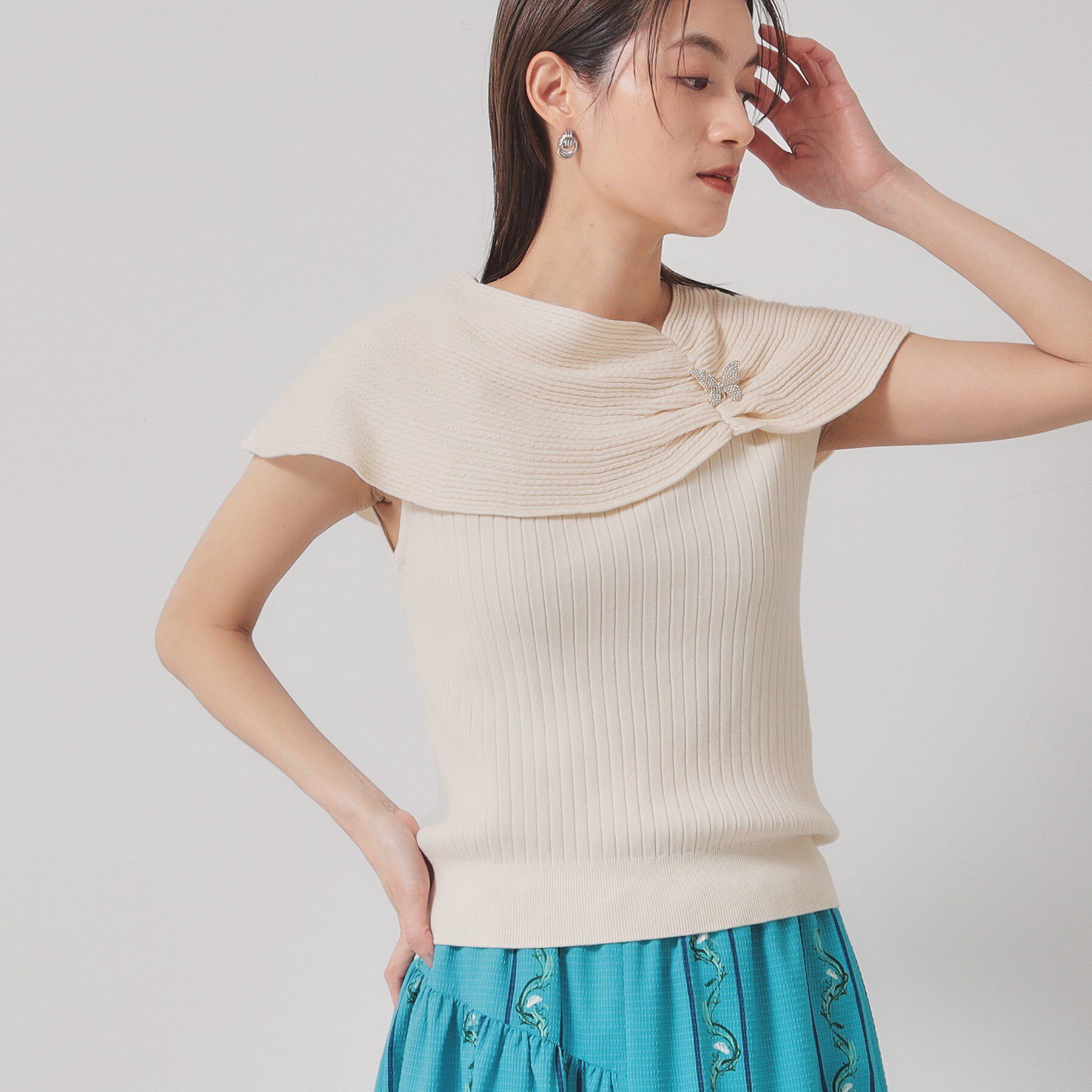 SunaUna「【2WAY／ケープ付き】フレンチスリーブニット」|ニット・セーター|アイボリー(004)