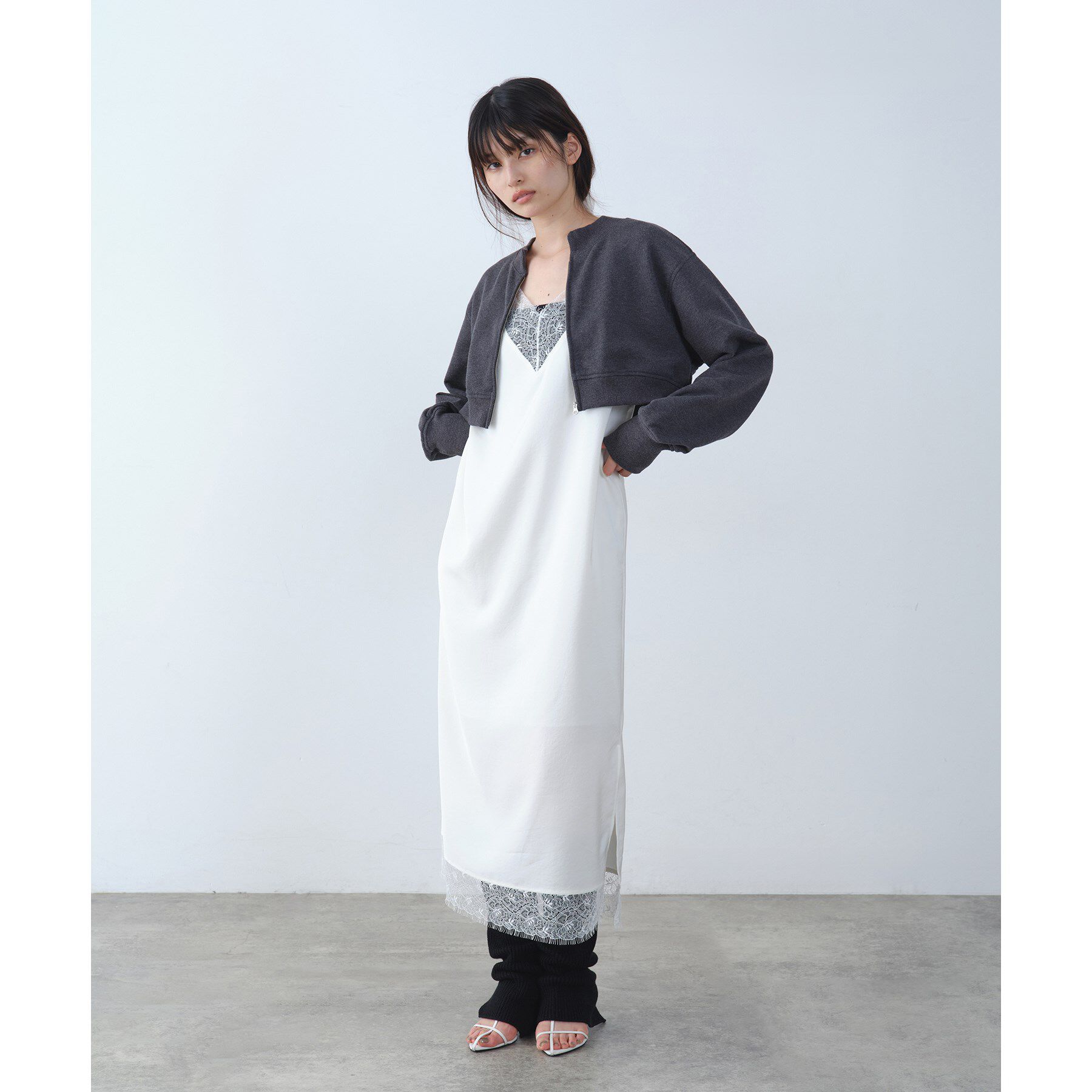 CODE A「short zip sweat」|パーカー|