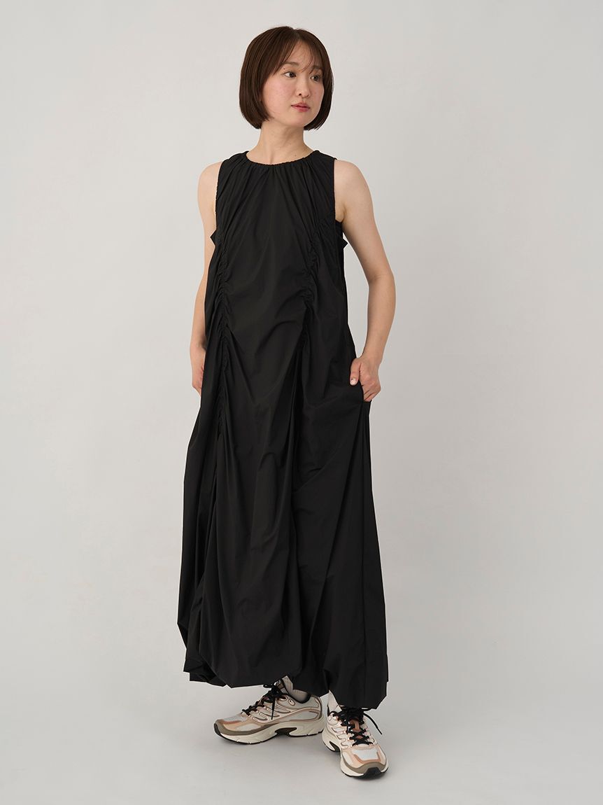 emmi atelier「ナイロンバルーンワンピース」|ワンピース|BLK