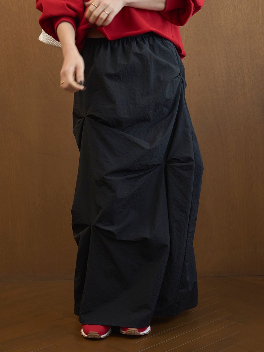 emmi atelier「タックフォルムスカート/撥水」|スカート|BLK