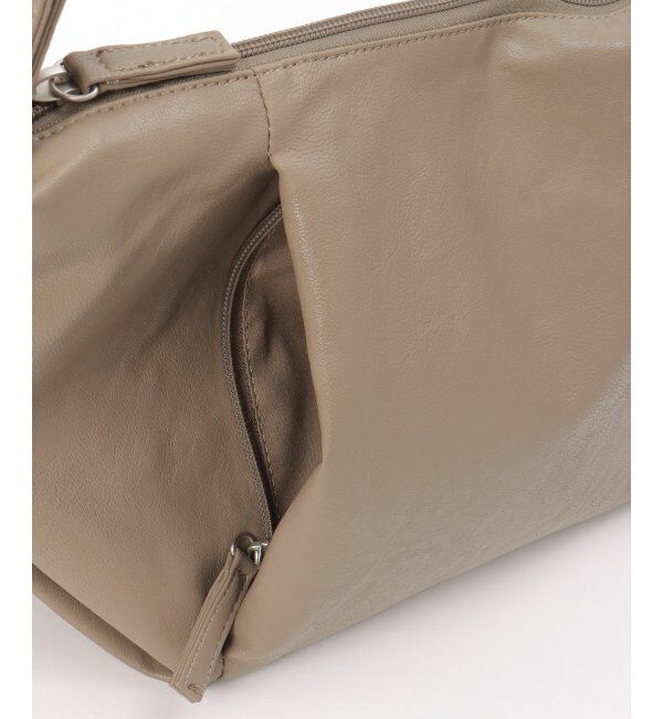 ikka「撥水合皮ハーフムーンミニショルダーバッグ」|その他|