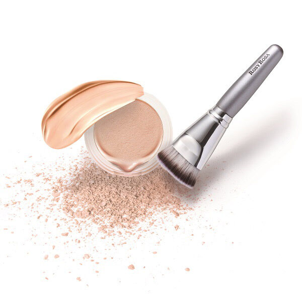  「ロージーローザ マルチファンデブラシ (126mm)」|コスメ雑貨|