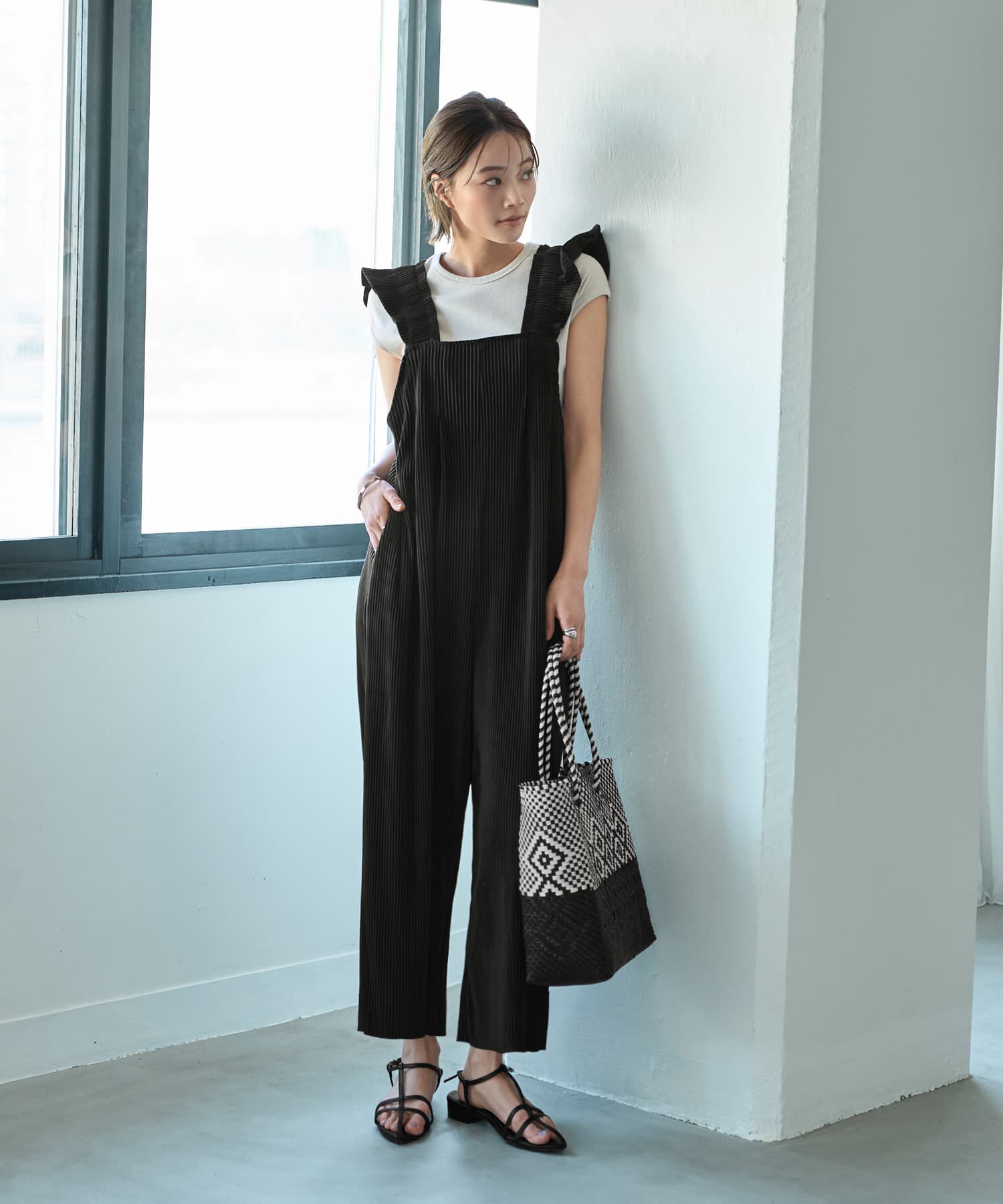 STYLE DELI「プリーツ加工フリルストラップサロペット」|オールインワン|ブラック