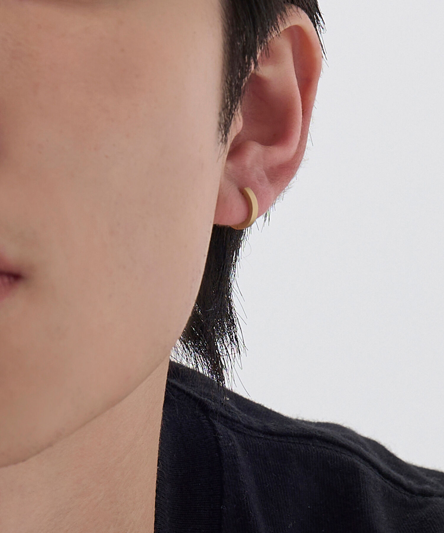 JUPITER「【シリーズ累計販売 2000点突破！】【K10】ストレートフープピアス/片耳/ ユニセックス/マットゴールド」|ピアス|