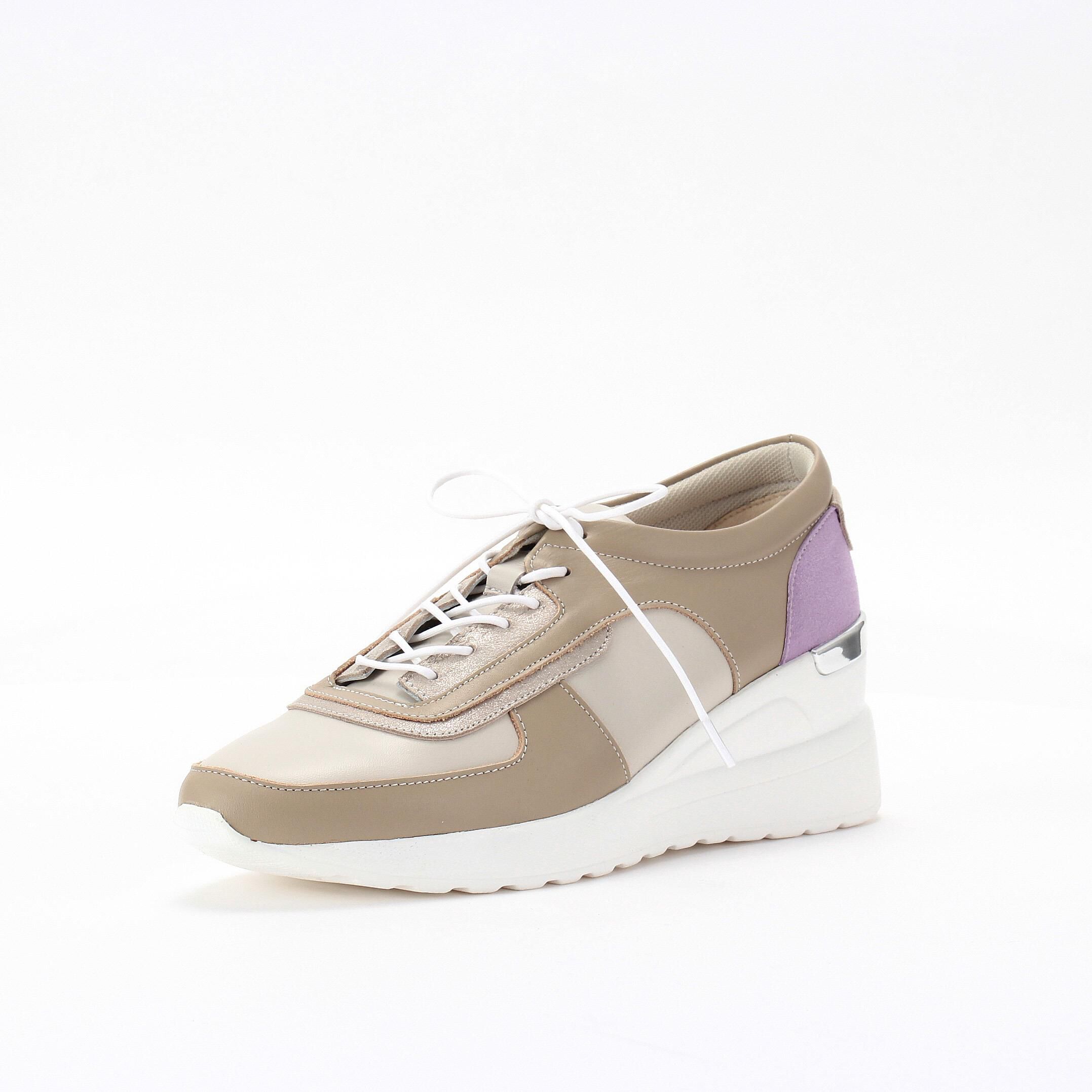 銀座かねまつ「UE260146STE3CBBEG4CB 【本革】【防水】アクアベルヒールアップスニーカー」|スニーカー|ﾍﾞｰｼﾞｭ&times;4色ｺﾝﾋﾞ