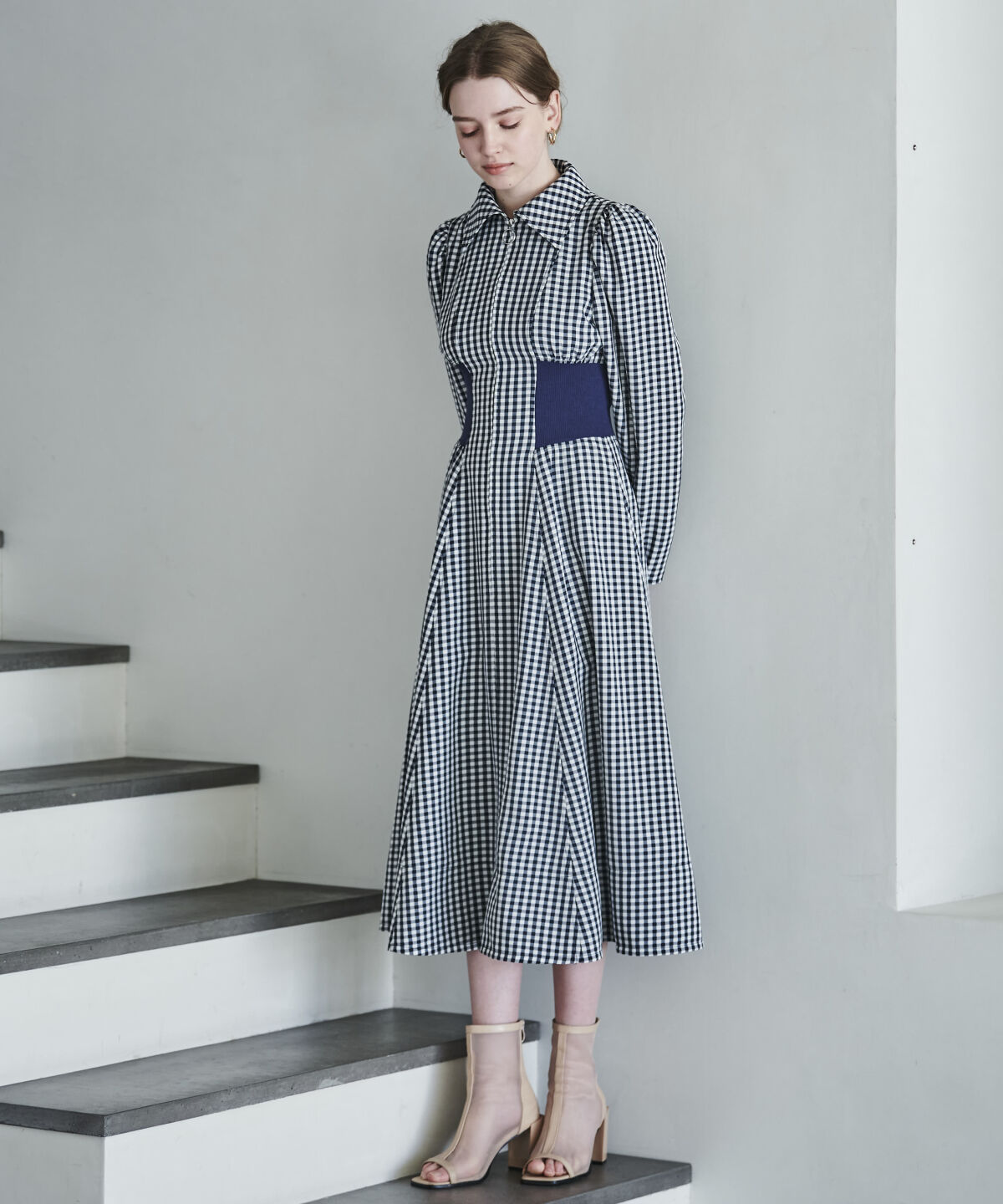アンドクチュール「ウエストリブフロントジップギンガムチェックワンピース」|ワンピース|