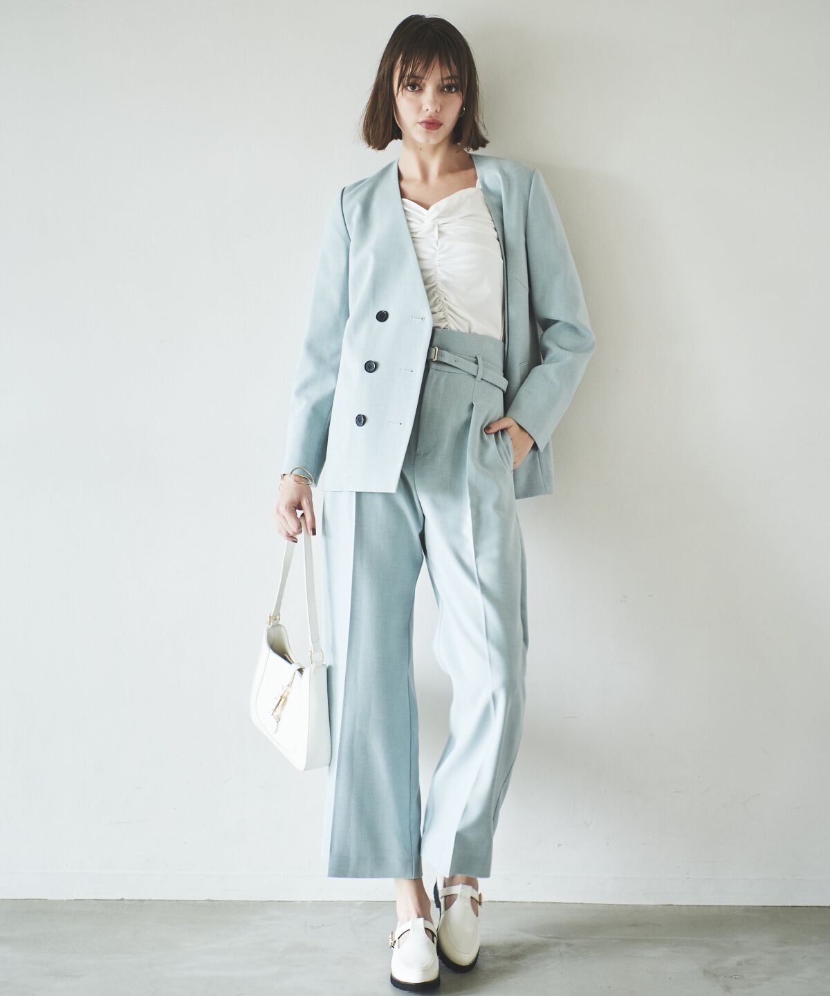 アンドクチュール「ノーカラーダブルジャケット」|ノーカラージャケット|