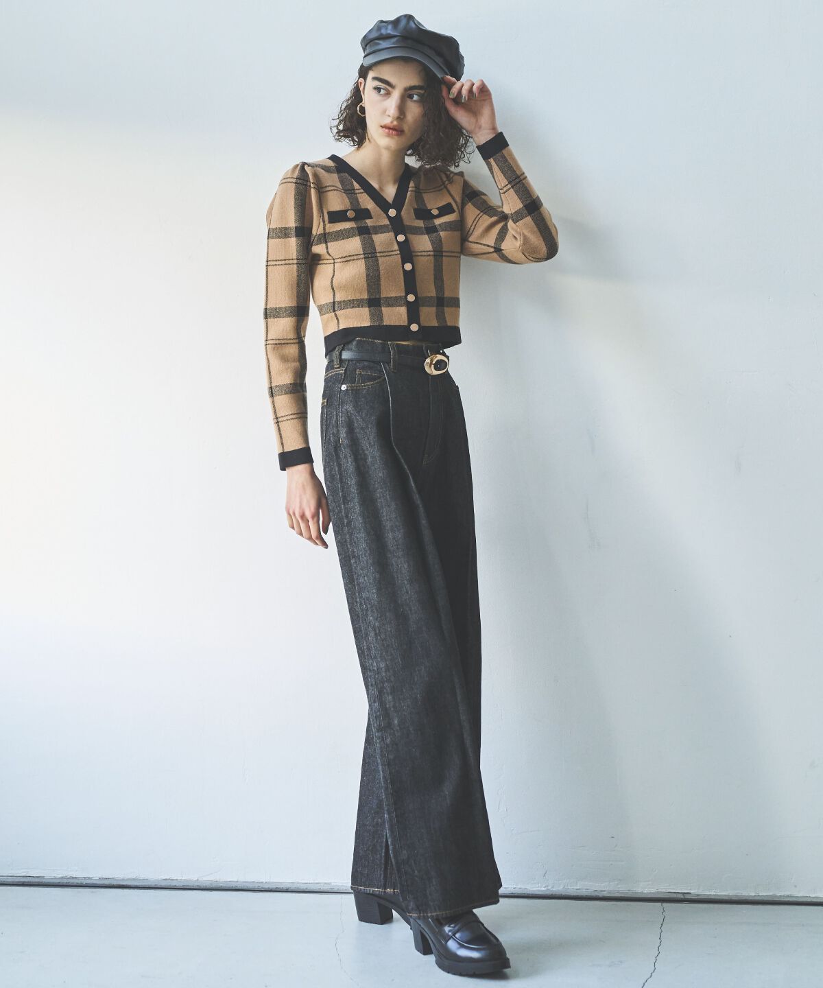 アンドクチュール「チェックジャガードVネックカーディガン」|カーディガン|