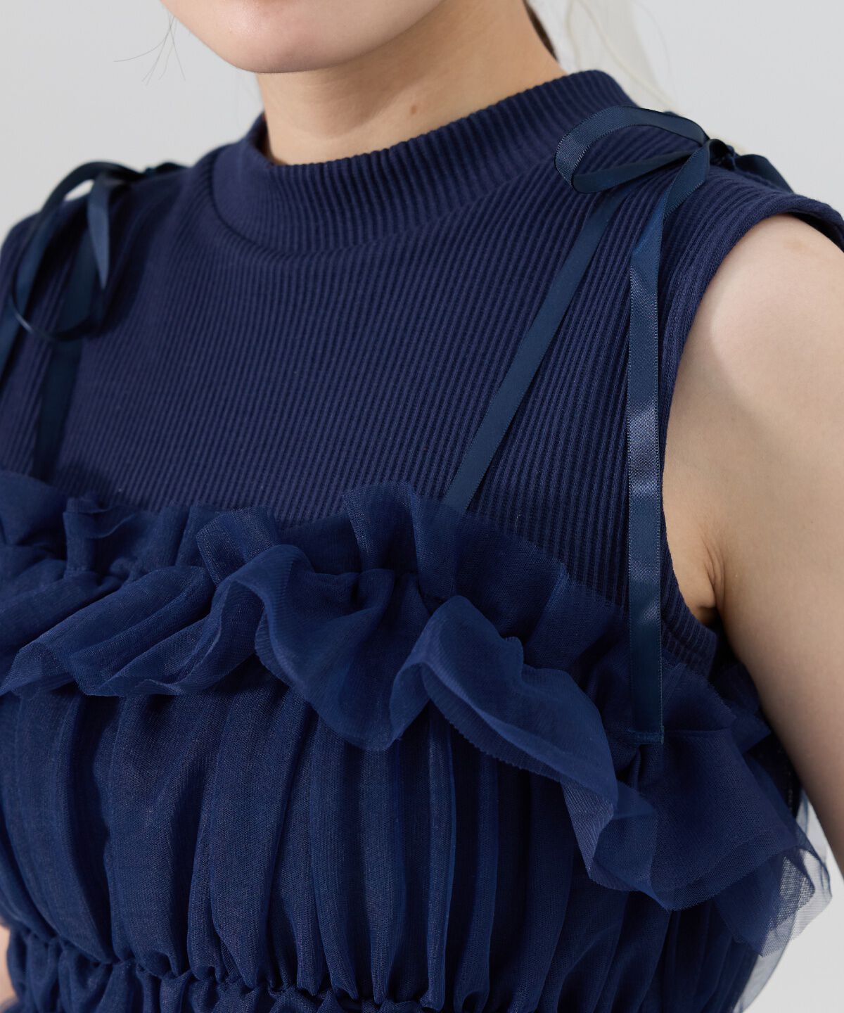 REDYAZEL「チュールビスチェｘノースリカットソー」|Tシャツ・カットソー|