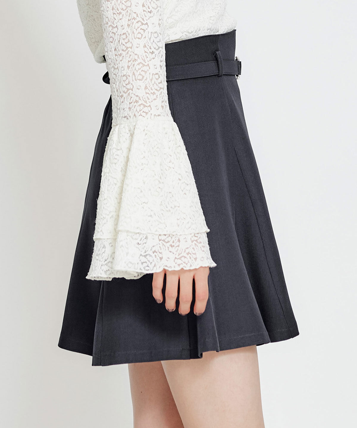 REDYAZEL「ベルトチューリップミニスカート」|フレア|