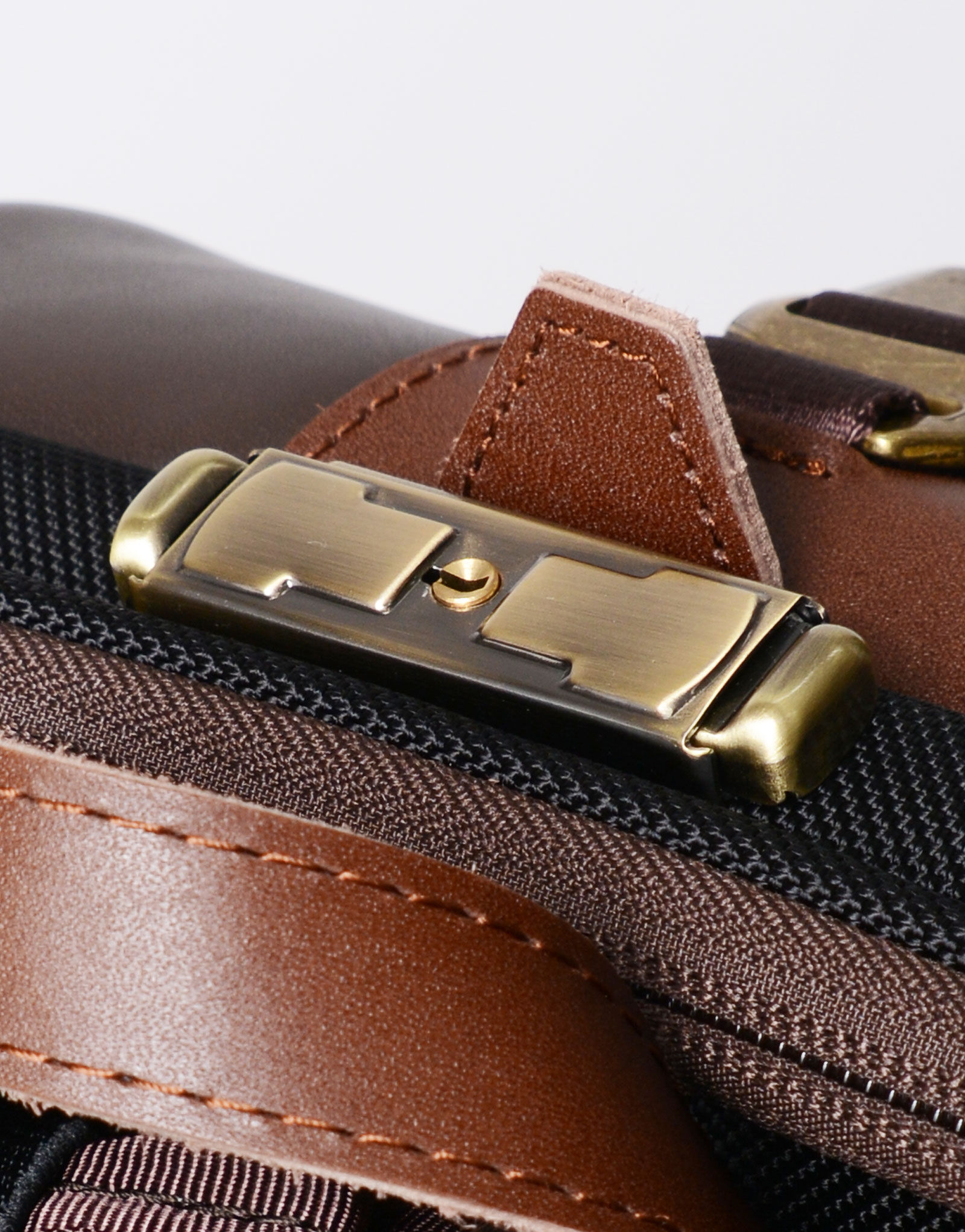 master-piece「Bump leather ver. バックパックM」|リュック|