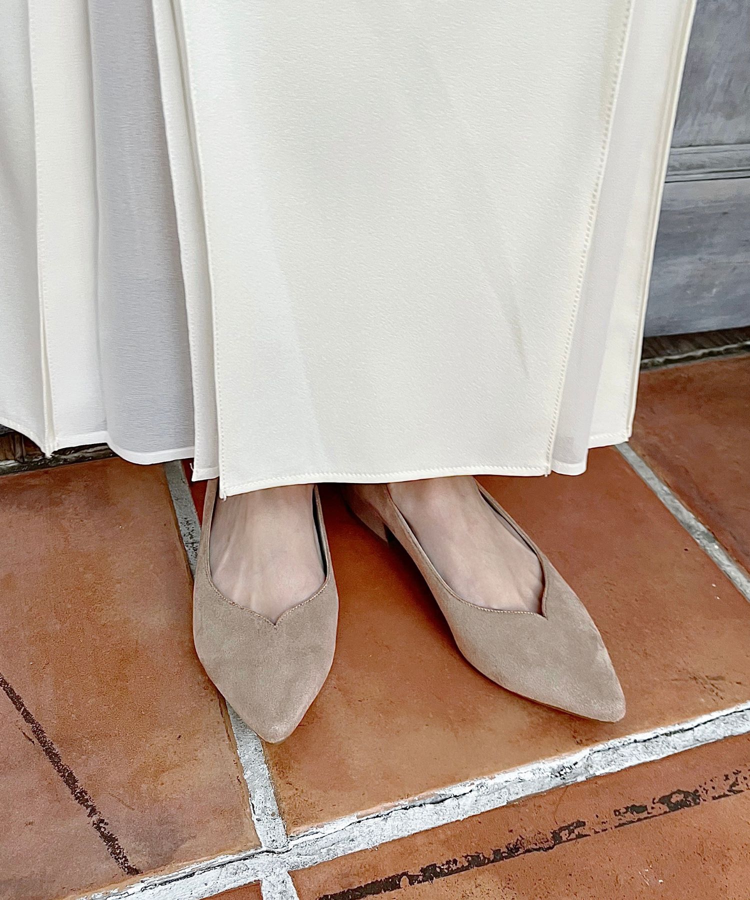 ORiental TRaffic「【WEB限定】スリットカット ポインテッドトゥ ヒール パンプス /55105 通勤 Vカット シンプル」|パンプス|