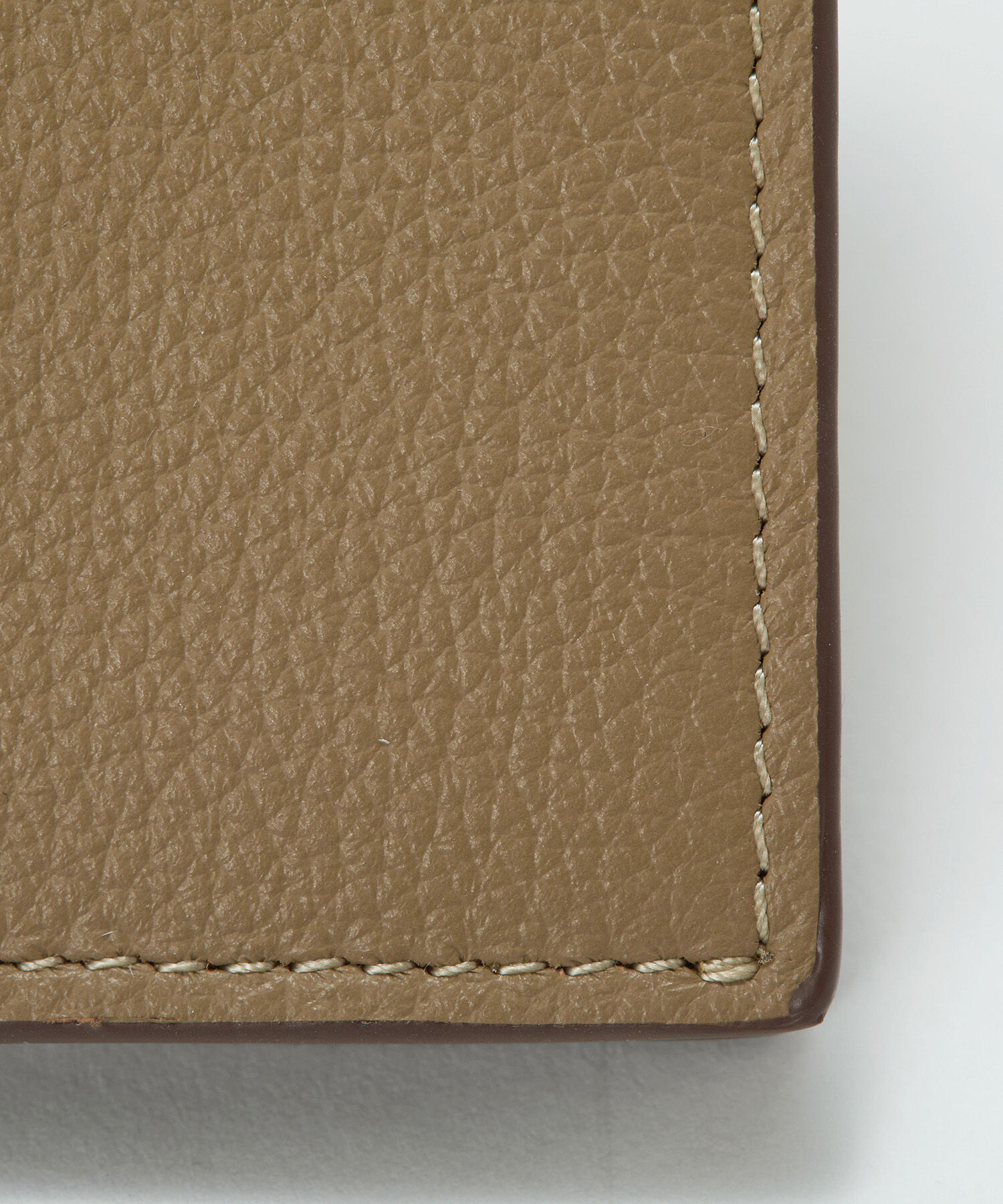 TOPKAPI TREASURE「【TREASURE TOPKAPI】ソフトレザー ベルトデザイン 二つ折り財布」|財布|