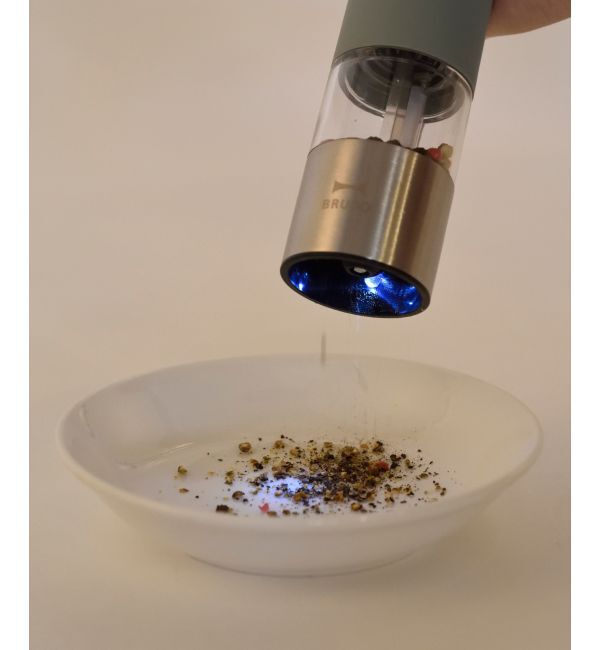 BRUNO「LEDライト付スパイスミル」|食器・キッチングッズ|