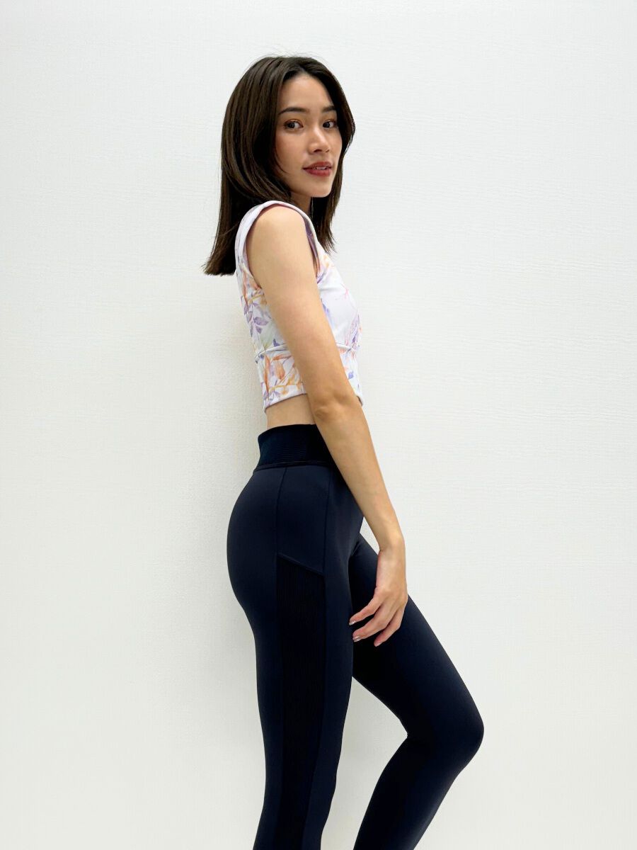 ALBOVE「エレガントリーフ柄プチスリーブブラ」|ビキニトップス|