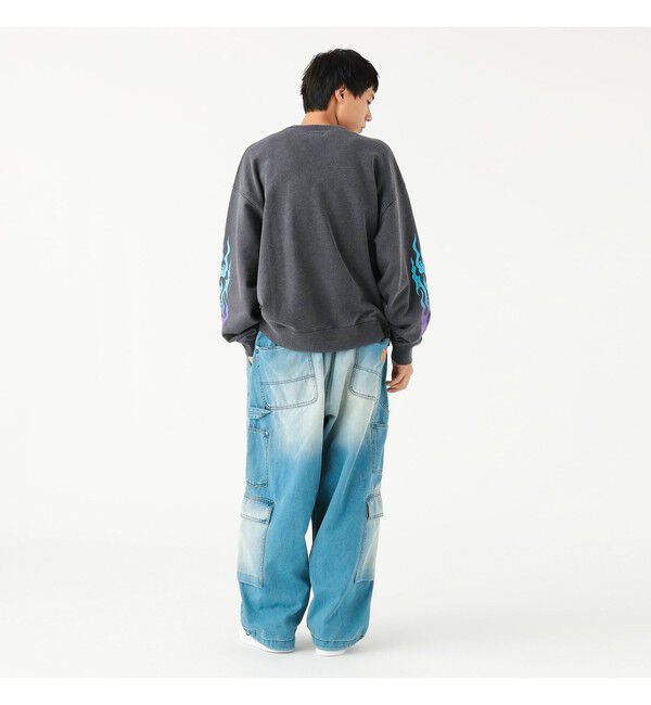 BEAMS「ワイドショートフィット ファイヤーアーム クルースウェット」|スウェット・ジャージ|