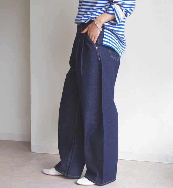 SHIPS for women「〈洗濯機可能〉2タック カーブ デニム パンツ」|デニム|