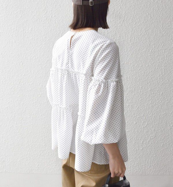 SHIPS any「SHIPS any:〈洗濯機可能〉ドット ノーカラー ティアード フレア ブラウス」|シャツ・ブラウス|