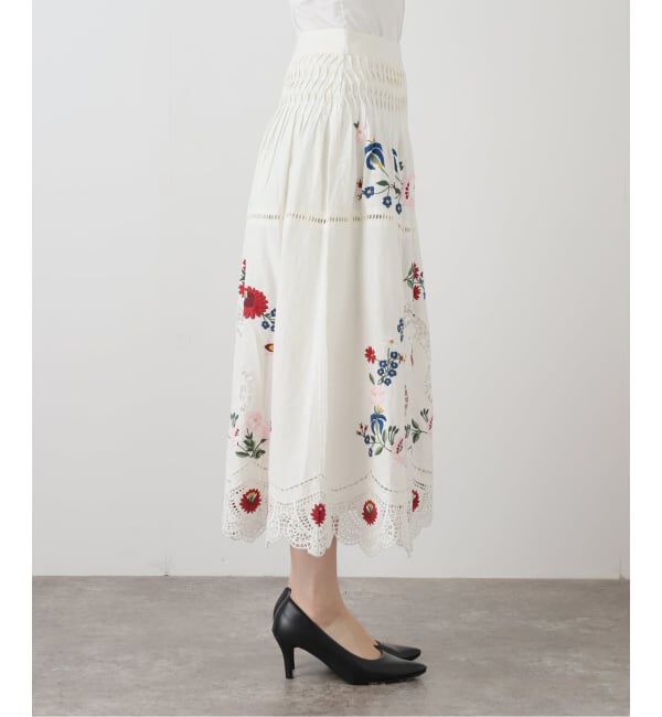 IENA LA BOUCLE「SEA NEW YORK/シー ニューヨーク CELIA EMBROIDERY MIDI SKIRT PF25-048」|スカート|