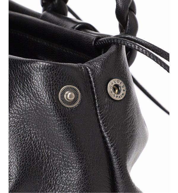 journal standard L'essage「【HEREU/ヘリュー】Bombon Supple Shiny：ショルダーバッグ」|ショルダー・メッセンジャー|