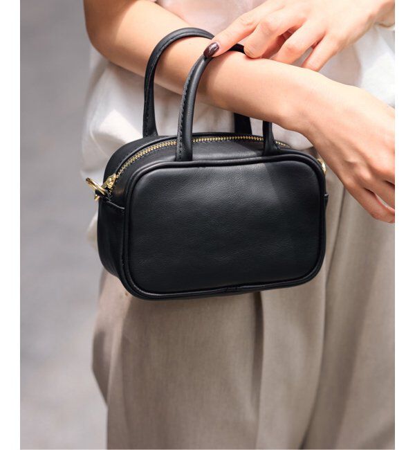 AULENTTI/オウレンティ MINI BOX スムースレザーshoulderバック