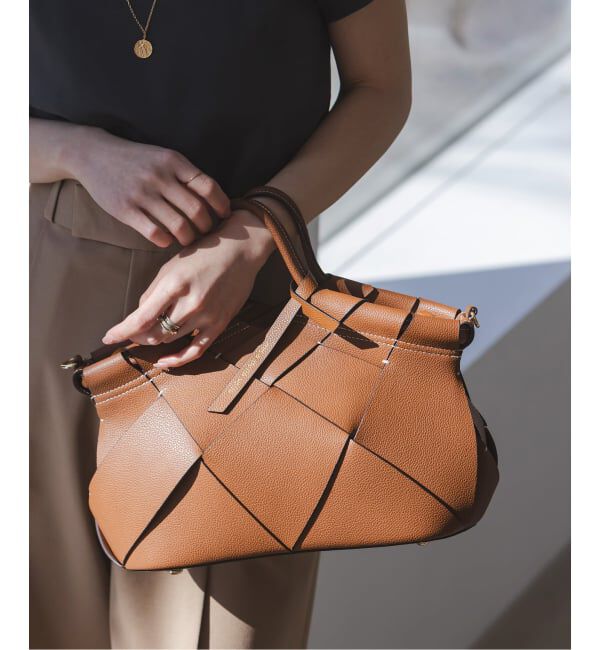 NOBLE「mica della valle/ミカデラヴァッレ Romana レザーメッシュバッグ」|ショルダー・メッセンジャー|ブラウン