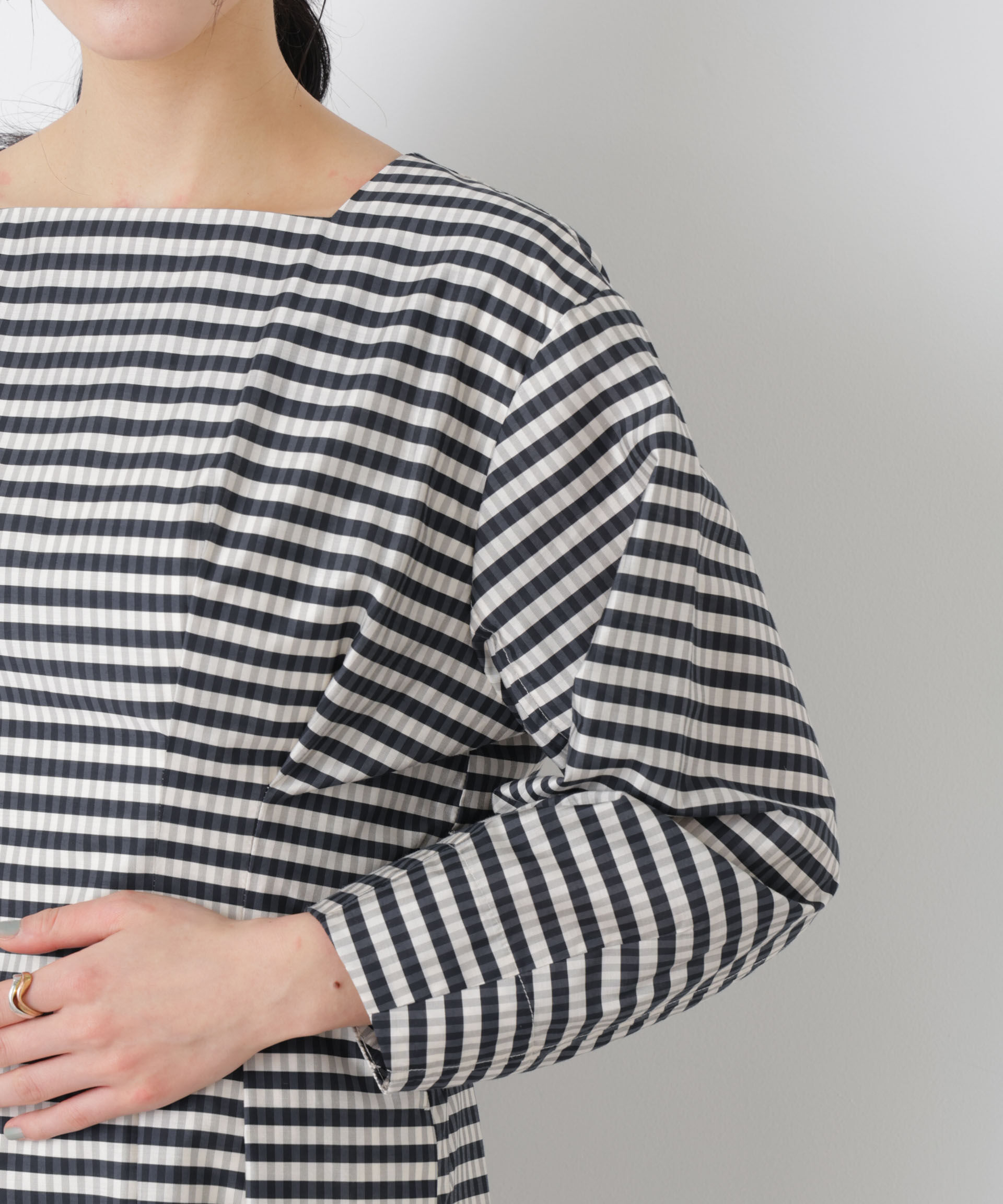 nano･universe「コンストラクテッドシェイプチェックワンピース」|ワンピース|