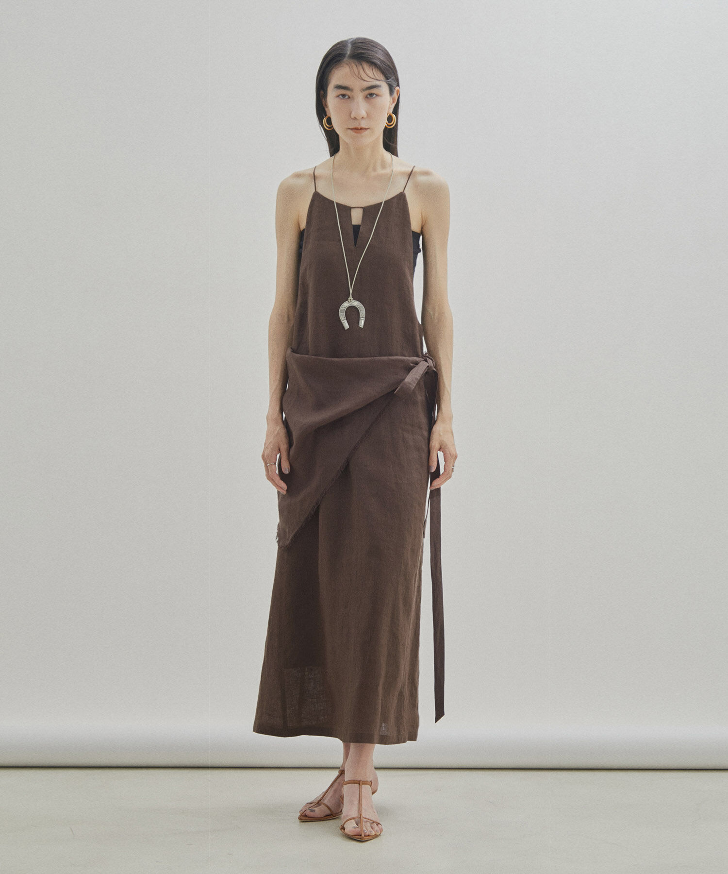 SALON adam et rope'「【洗える】ノルマンディリネンマルチウェイカーチフ/麻」|ストール|