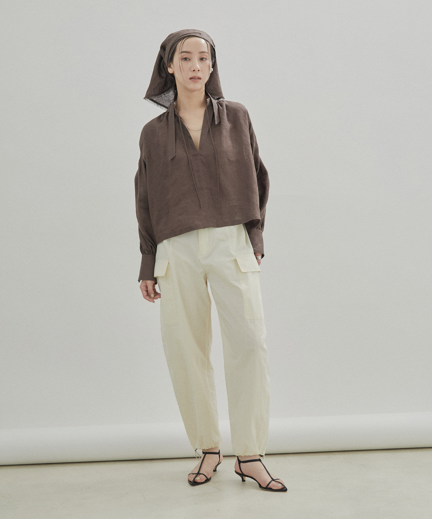 SALON adam et rope'「【洗える】ノルマンディリネンマルチウェイカーチフ/麻」|ストール|