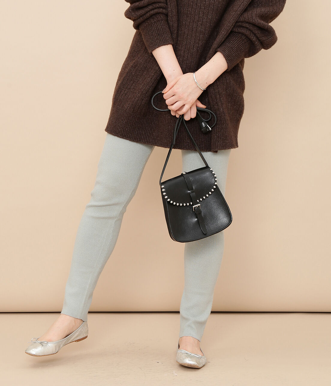 ADAM ET ROPE'「ソリッドスリットレギンス」|レギンス・スパッツ|ライトグリーン(33)