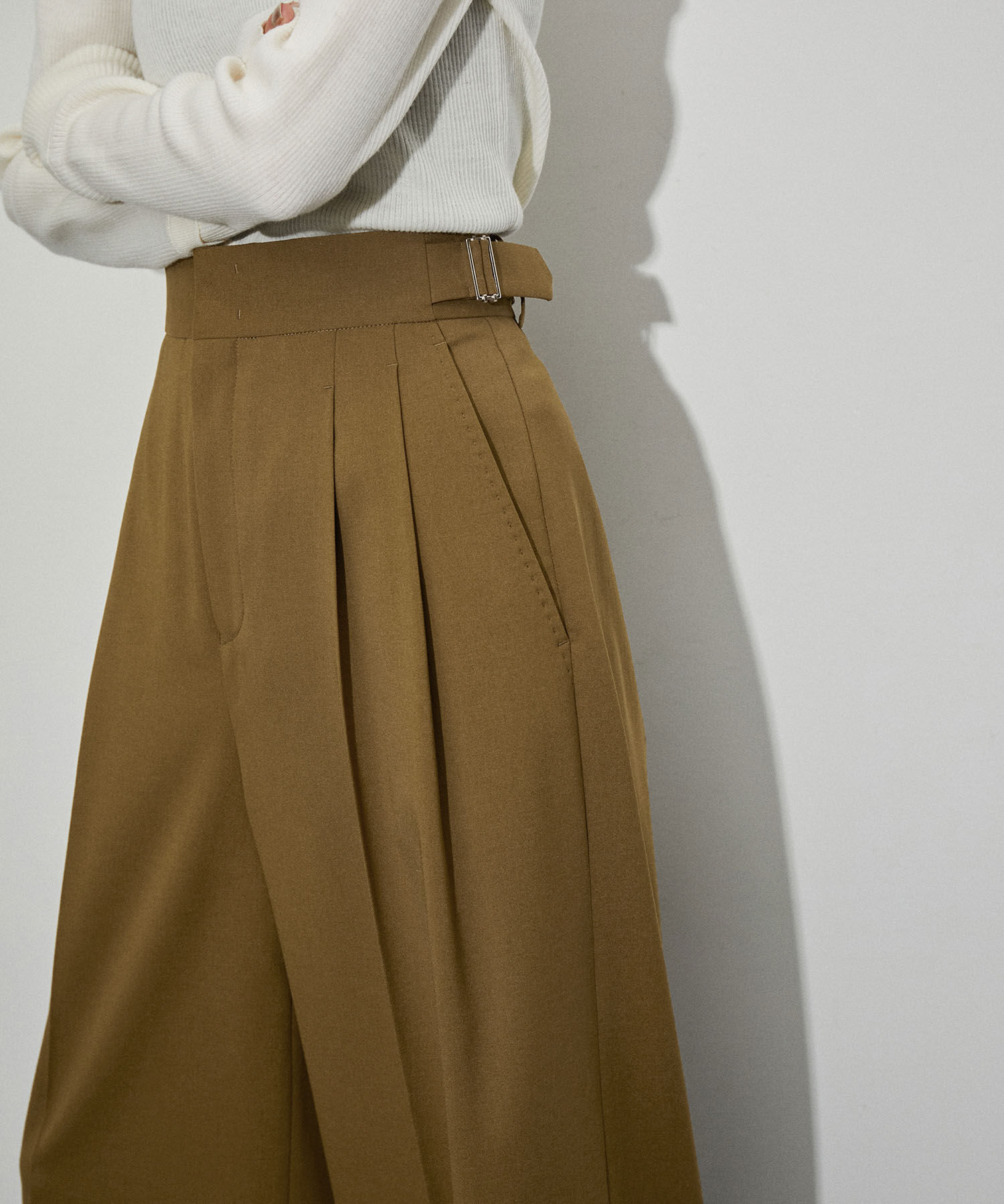 ADAM ET ROPE'「【サステナブル】2タックワイドスラックス」|スラックス|