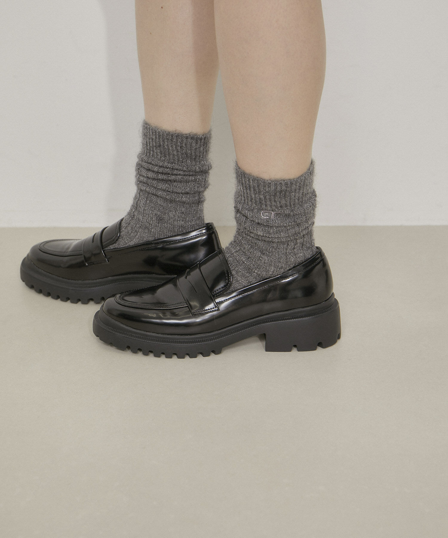 ADAM ET ROPE'「ARロゴヘアリーリブソックス」|ソックス|