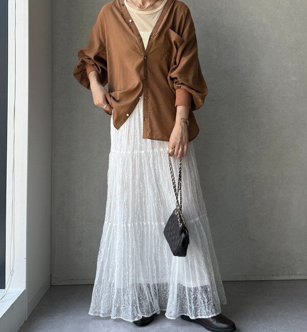  「【新色追加】GOLDボタンVVシャツ」|シャツ・ブラウス|