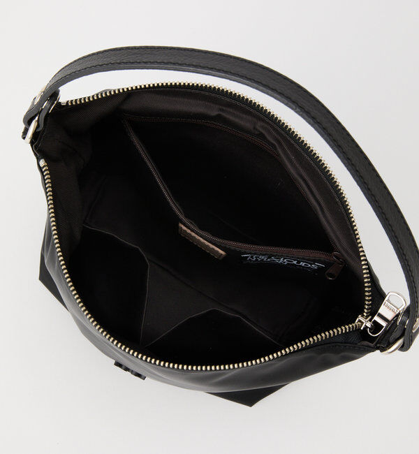  「クラウズナイロンシンプルショルダーバッグ」|ショルダー・メッセンジャー|