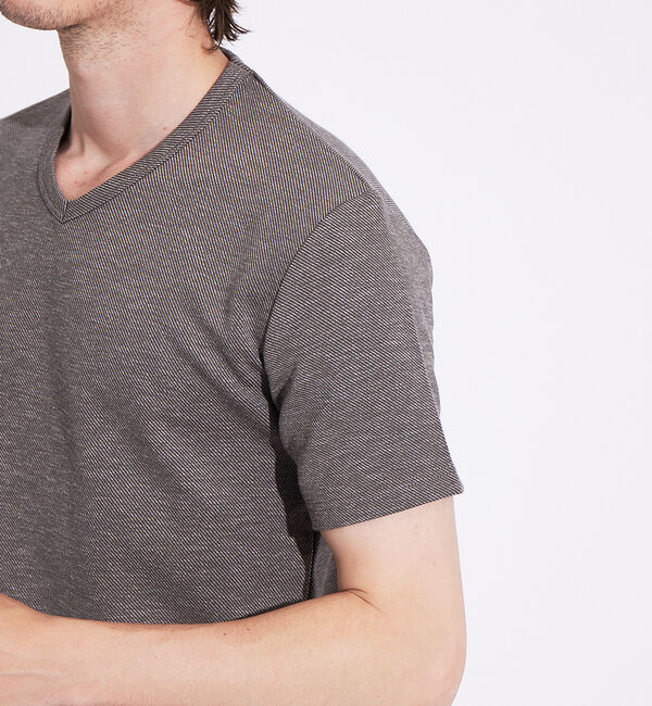 ABAHOUSE「撚り杢ツイル Vネック 半袖 Tシャツ」|Tシャツ・カットソー|