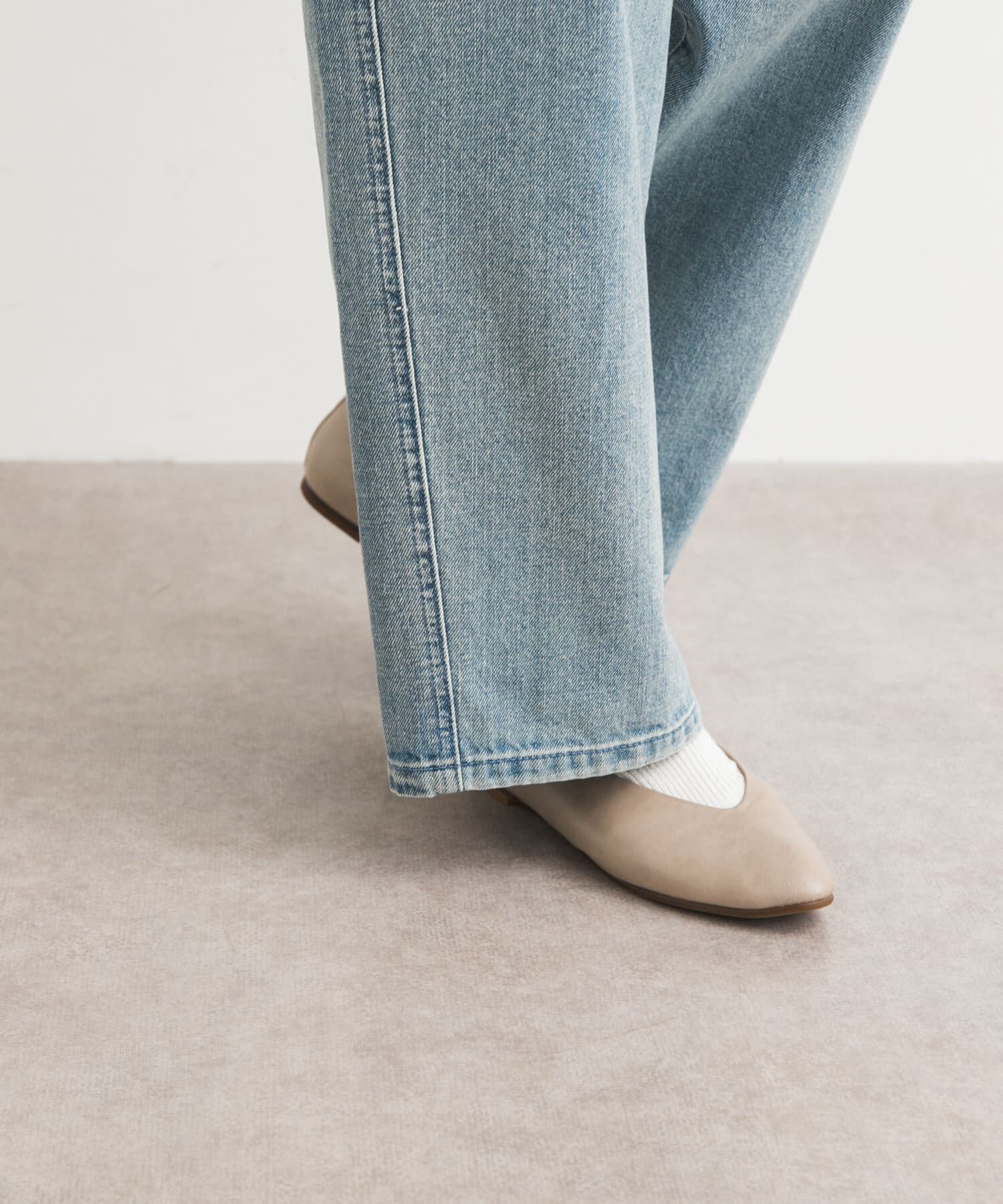 URBAN RESEARCH DOORS「Vカットパンプス」|パンプス|