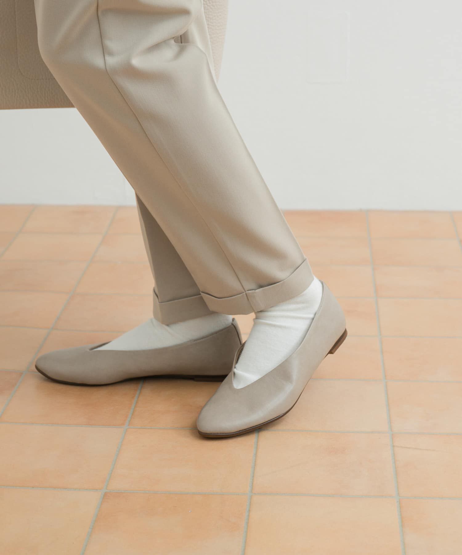 URBAN RESEARCH DOORS「Vカットパンプス」|パンプス|