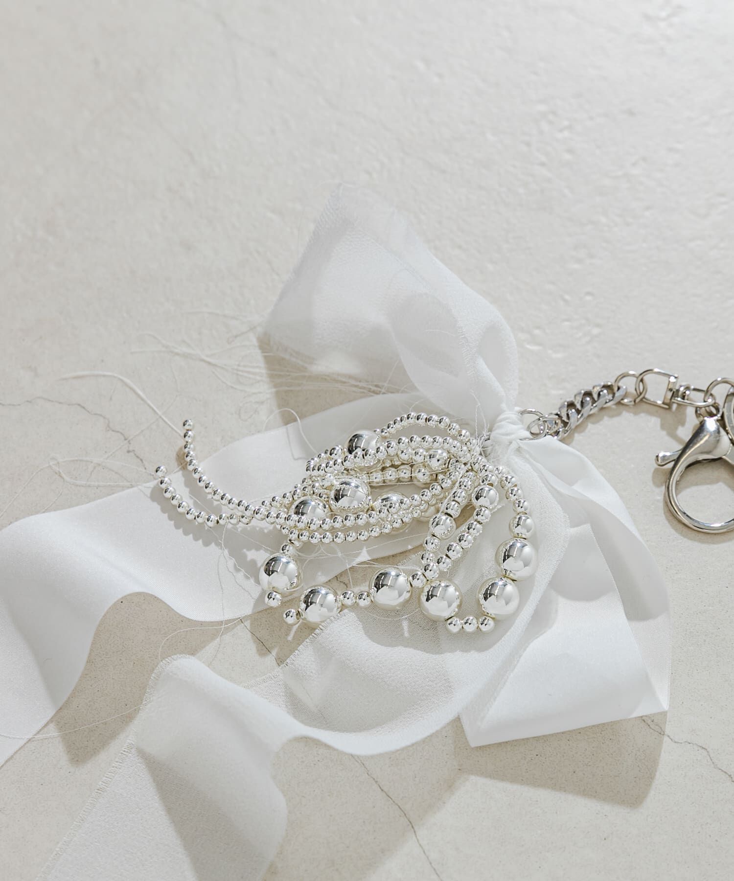 SMELLY「メタルリボンコンビキーチェーン」|チャーム・キーホルダー|