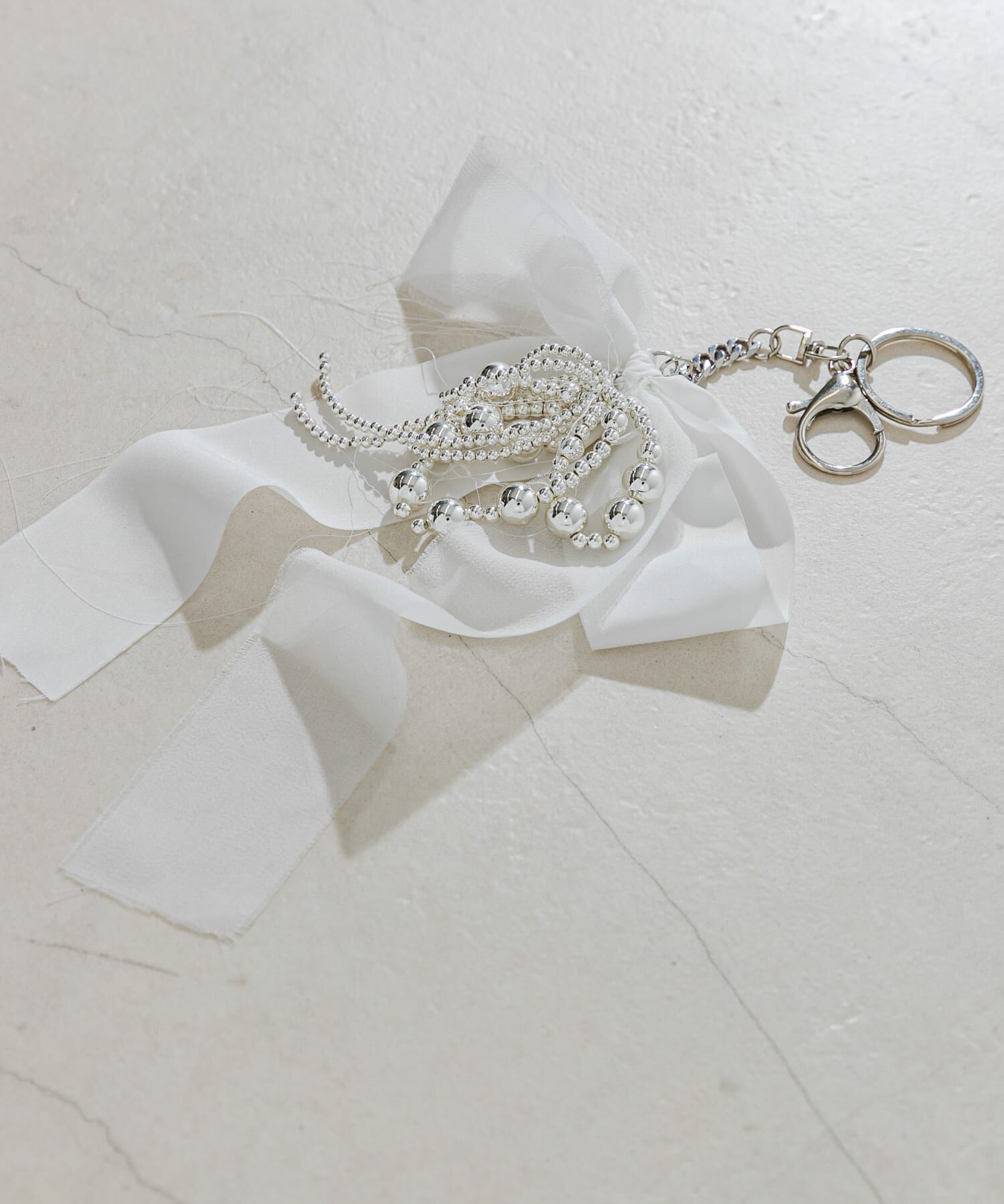 SMELLY「メタルリボンコンビキーチェーン」|チャーム・キーホルダー|