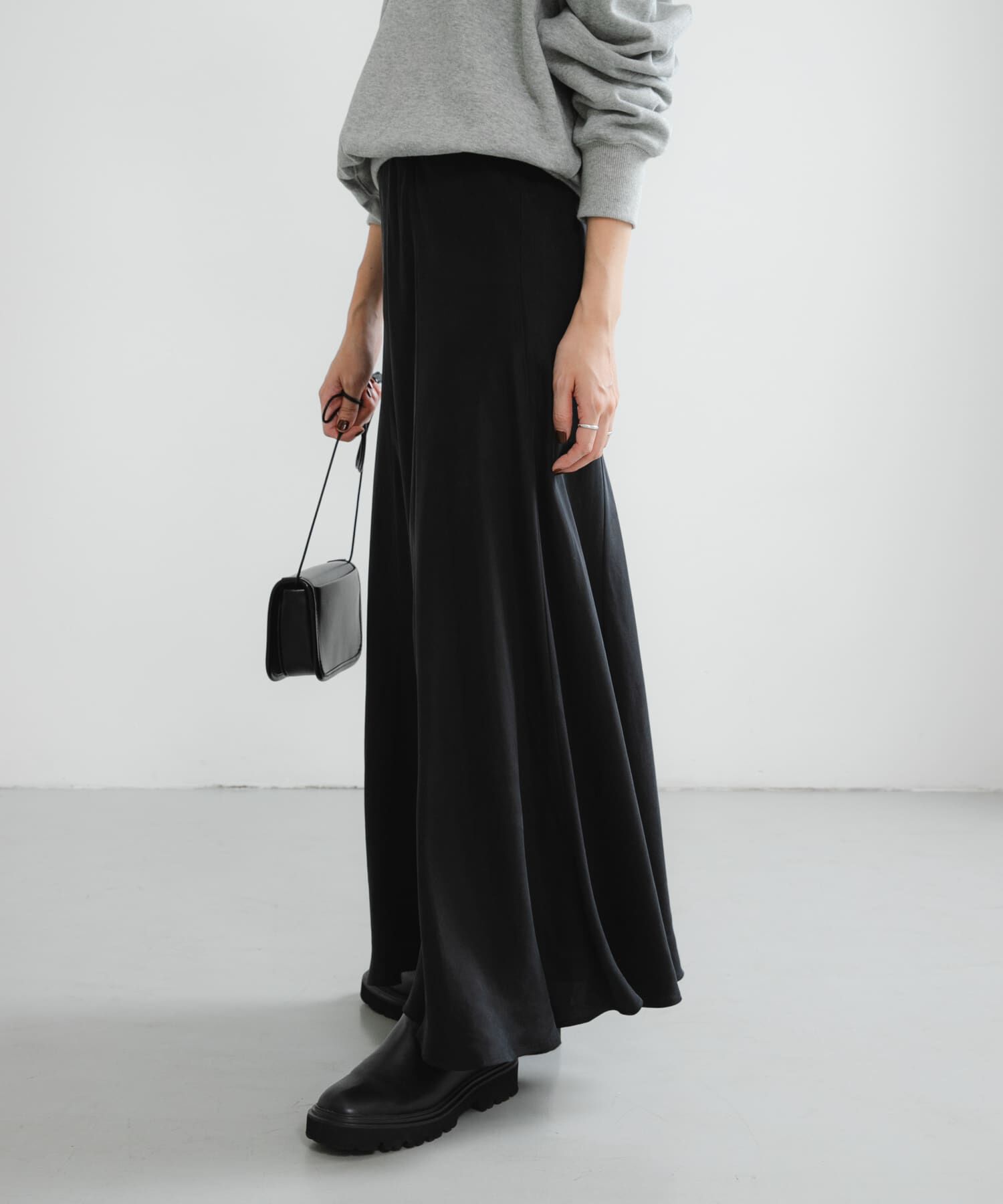 URBAN RESEARCH「『MADE IN JAPAN』キュプラフィブリルロングスカート」|スカート|